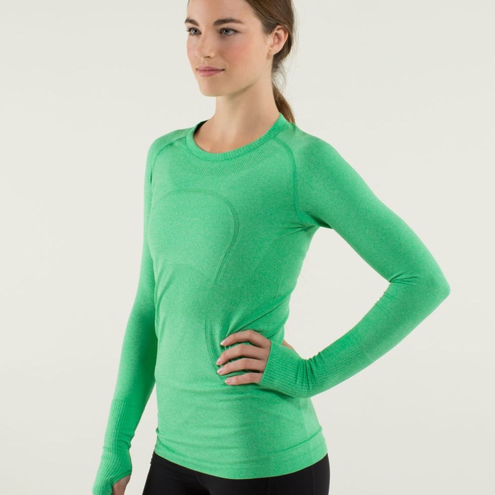 Green long sleeve workout shirt